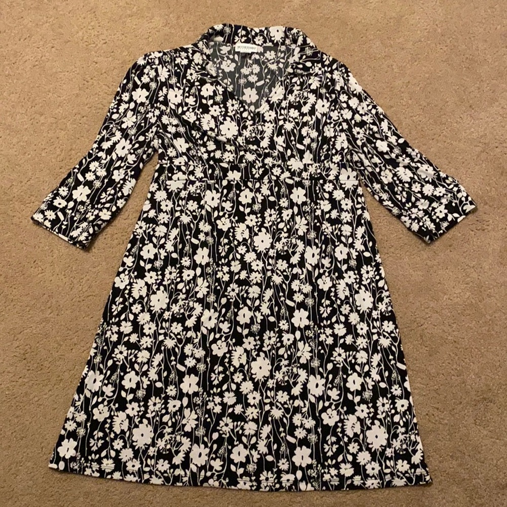 Black and white floral maternity dress, size XL